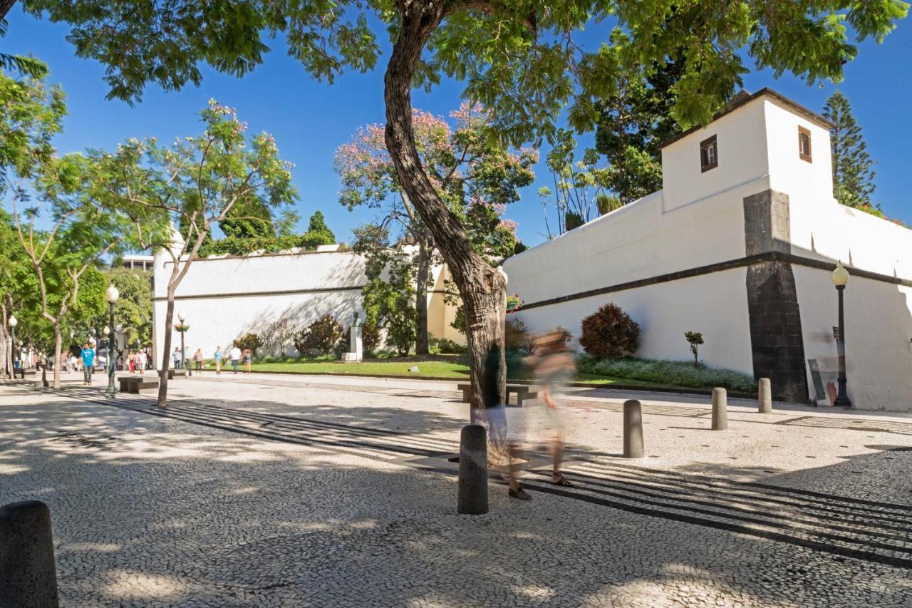 Elias Garcia II By An Island Apart Funchal  Exterior foto